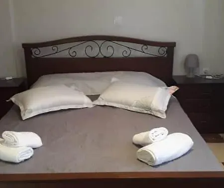 Iro-kostas House 2 * Drosia (Central Greece)
